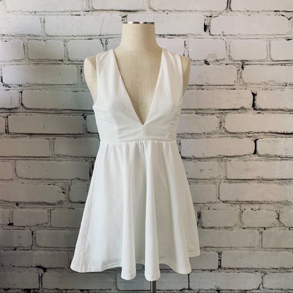 Lucca Couture Dresses & Skirts - Luca Textures Knit Mini Dress